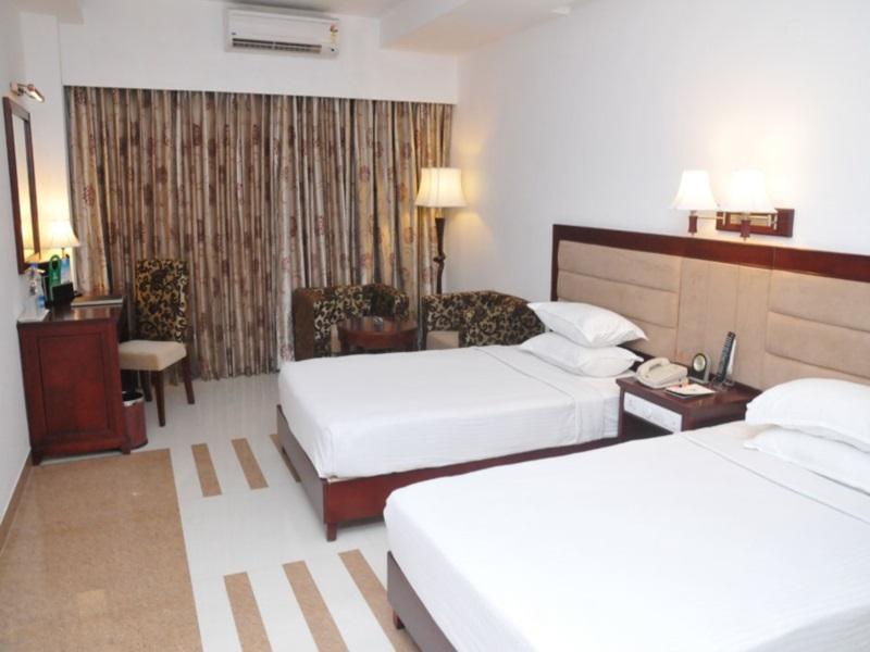 Rr Inn Palayankottai Esterno foto