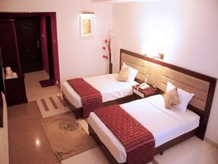 Rr Inn Palayankottai Esterno foto