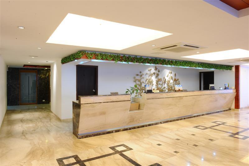 Rr Inn Palayankottai Esterno foto
