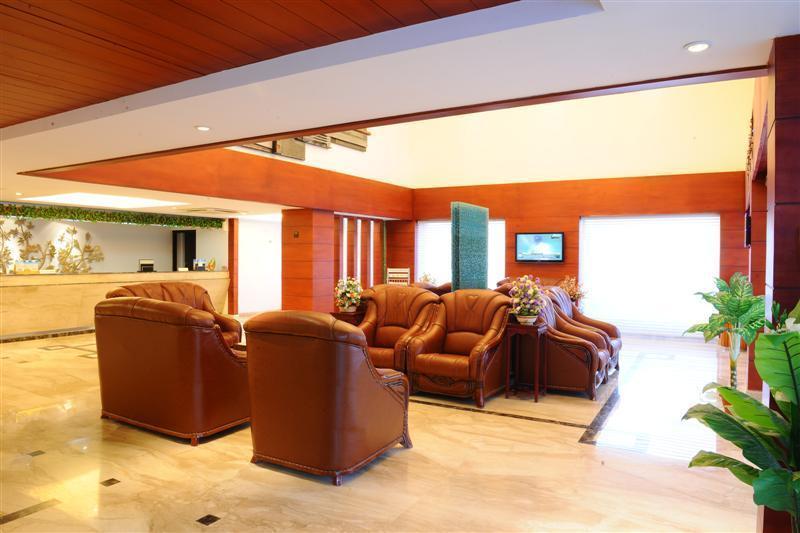 Rr Inn Palayankottai Esterno foto